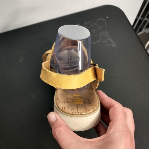 Kork-Ease Korks Sabrina Mustard Yellow Strappy sandals, size 11M, women's - Picture 3 of 11